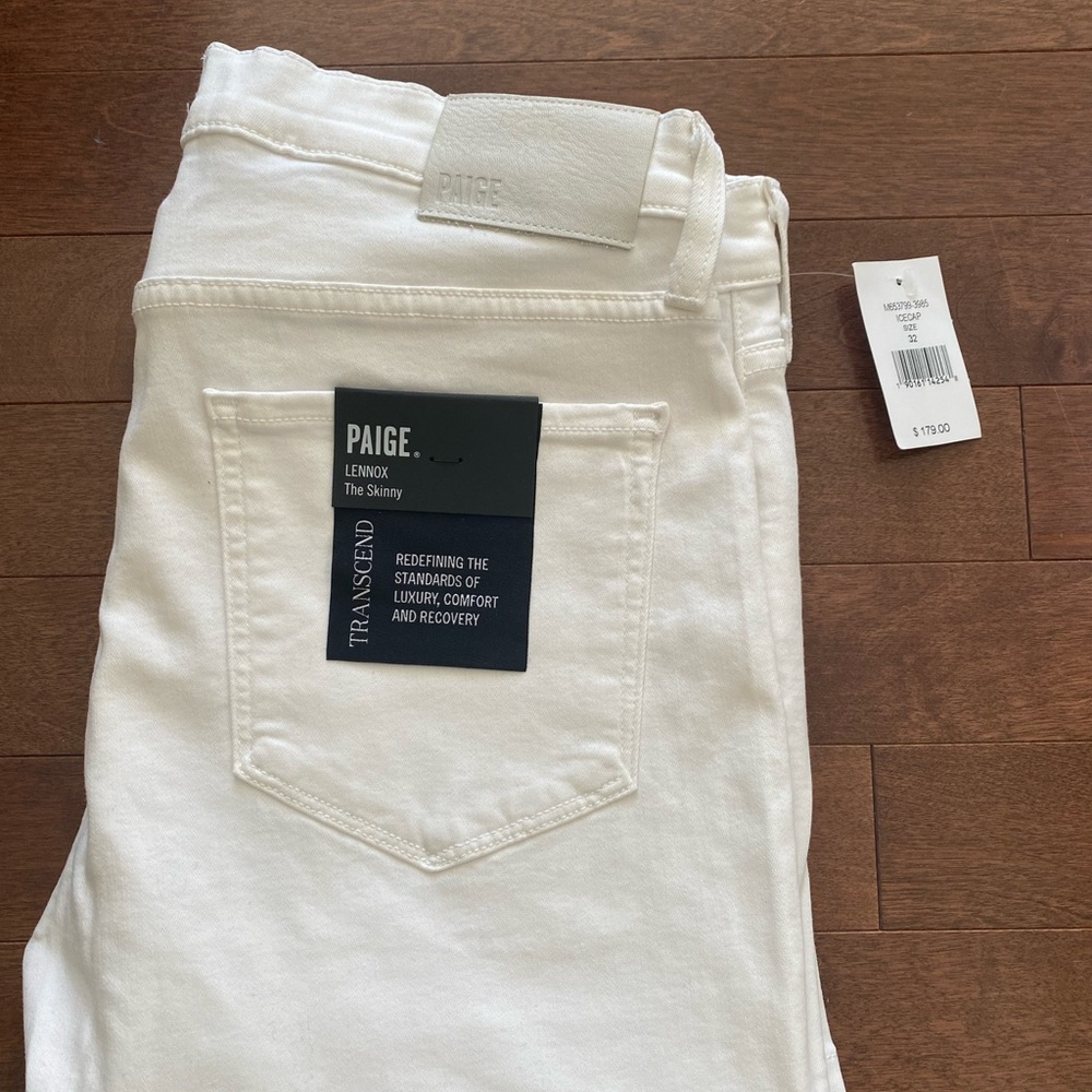 Never been worn men’s Paige all white denim jean with stretch